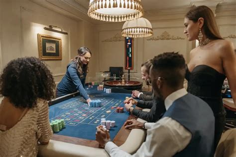 what is a croupier job|Croupier Job Description .